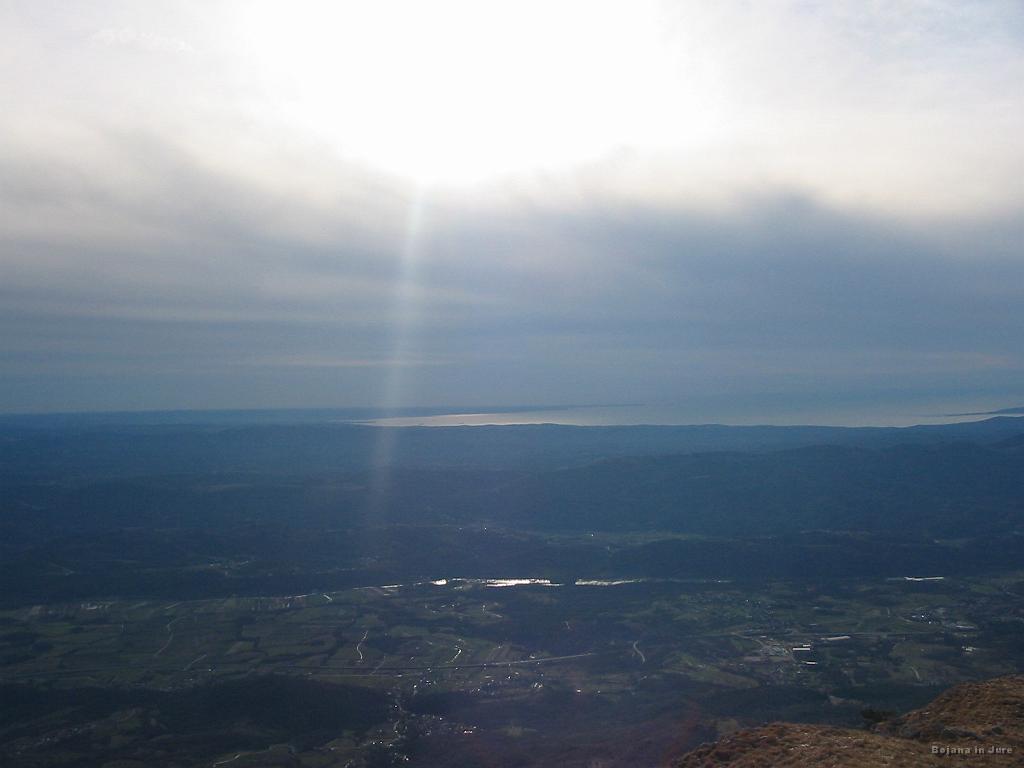 Slika_34.jpg - Še en pogled na morje z vrha Kuclja.