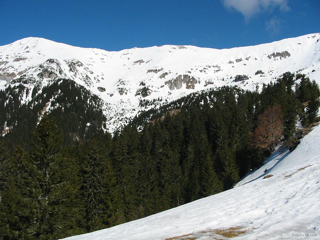 Slike_12.jpg - Skrajno levo je Veliki Vrh (2088 m).