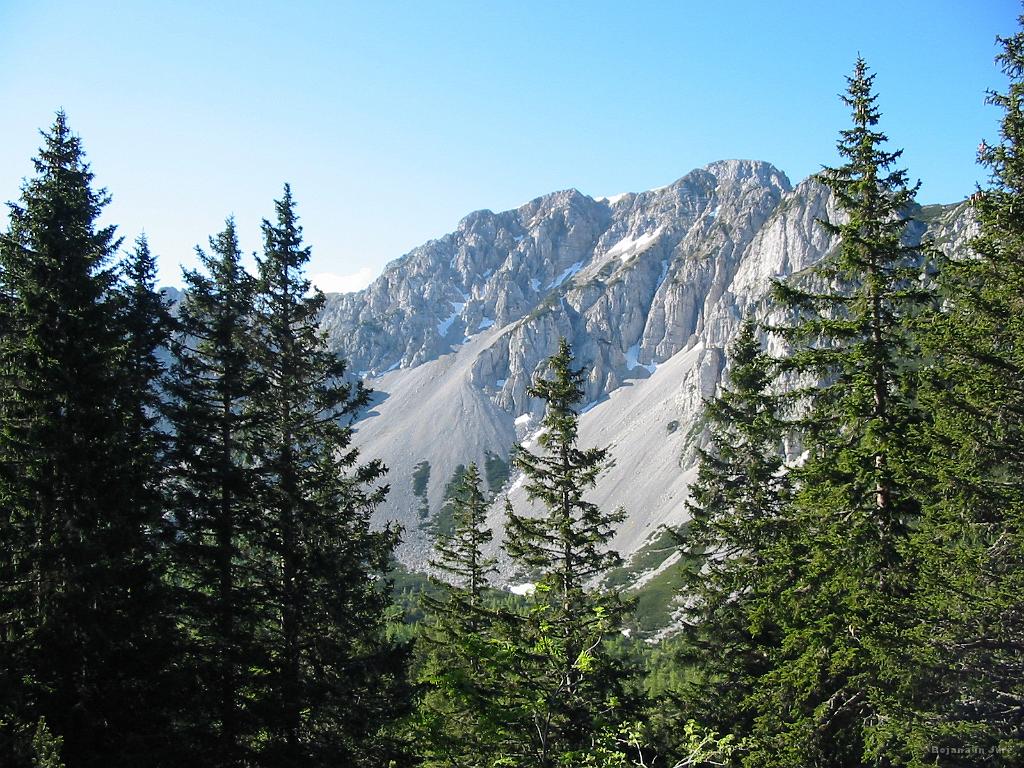 Slika_15.jpg - Begunjščica in njen Veliki Vrh (2060 m).