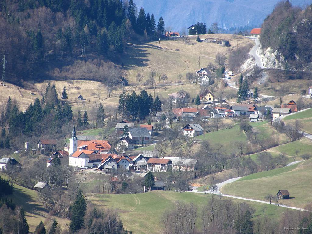 Slika_19.jpg - Še pozoomiran Zakriž z Vrhom Križa.