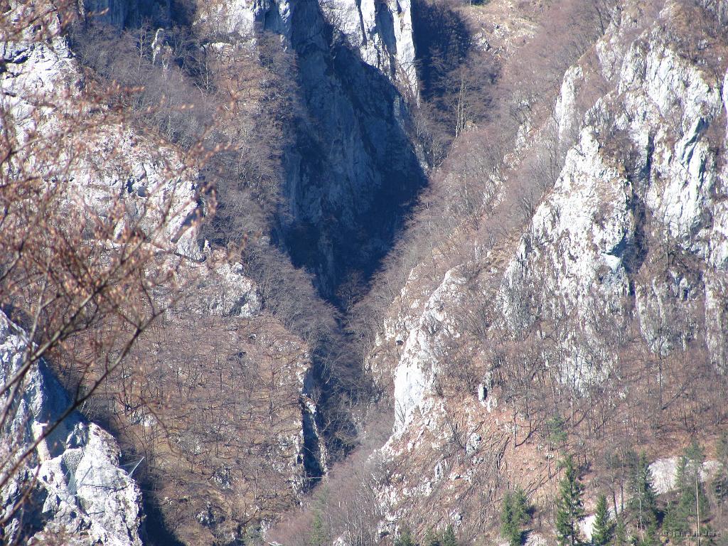Slika_42.jpg - Pa se res nič ne vidi v Pasice.