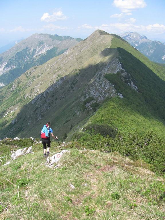Slika_39.JPG - Pot po robu nad Ajdovščino je sicer lažja in bolj družinska, vendar tudi ta ima svoj čar!