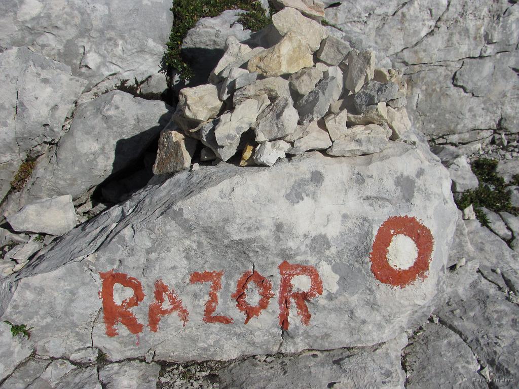 Slika_063.jpg - Pa greva desno.