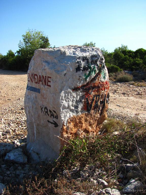 Slika_080.jpg - Še en kažipot.