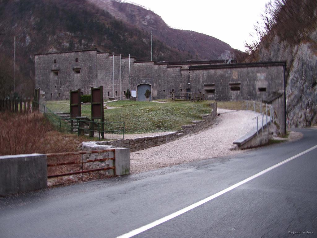 Slika_03.jpg - Trdnjava Kluže na 532 m.